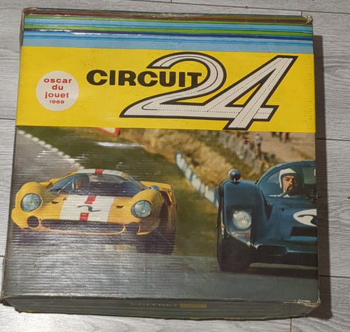 Coffret circuit vintage - circuit, 24