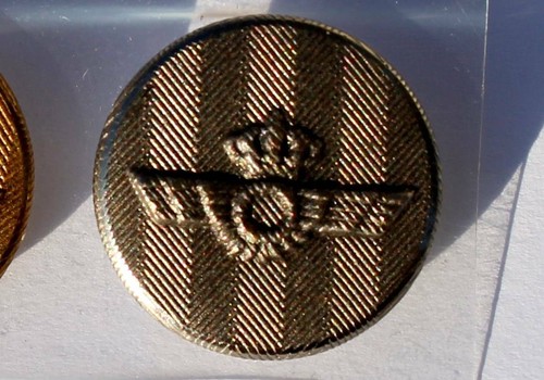 Rare bouton button militaire - rare,
