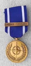 MEDAILLE de l' OTAN  avec agrafe FORMER YOUGOSLAVIA