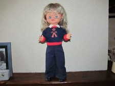 POUPEE  BELLA YEUX DORMEURS 53CM ENV - TRES BON ETAT.