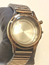 Boîtier chronographe plaqué