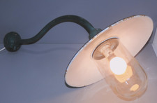 -BELLE ANCIENNE LAMPE de COUR TÔLE EMAILLEE COL de CYGNE  COLLECTION Déco   D