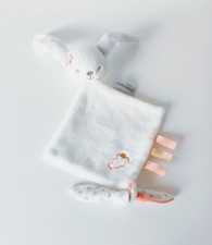 Doudou Plat/Mouchoir Mia Lapin Blanc Gris Fleur Étoiles Attache Tétine  - Nattou