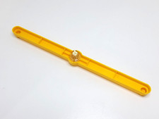 One Capsela 1000 Yellow Arm