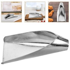 Grand entonnoir en métal pour