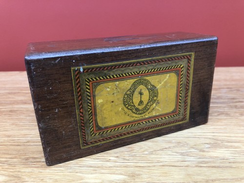 Collection en bois / tirelire