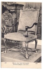 paris , musée des arts décoratifs ,fauteuil époque louis XIV
