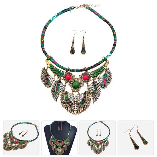 Ensemble bijoux pour - de,