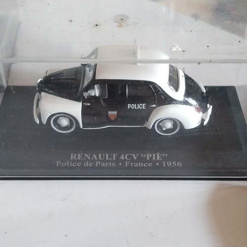 Renault 4cv pie police - 4cv, "pie"