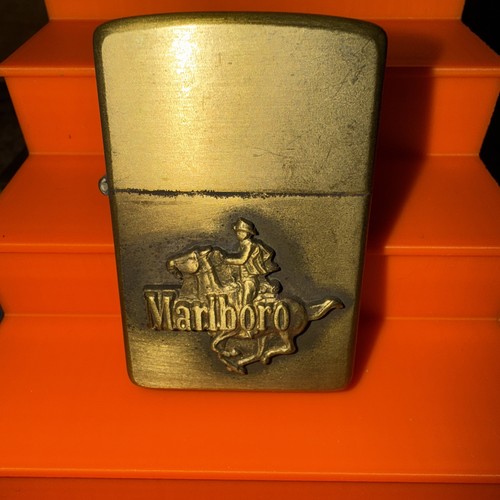 Zippo vintage marlboro brass - zippo,