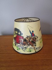 1 PETIT ABAT JOUR ANCIEN EN