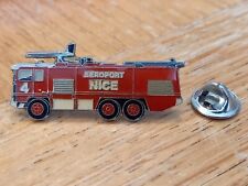 PIN'S VINTAGE SAPEURS POMPIERS CAMION AEROPORT DE NICE