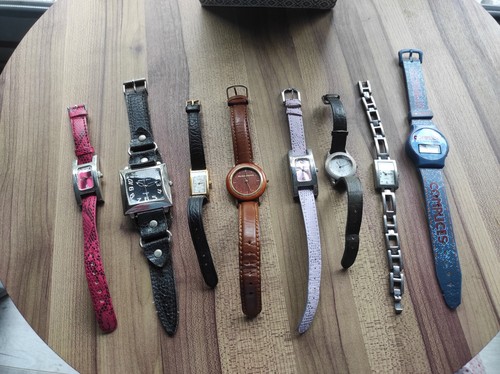 Lot montres diverses - 8,