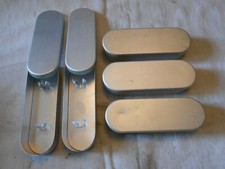 5 anciennes boites à seringue