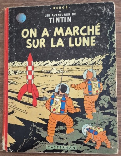 Tintin marché sur la - -, a