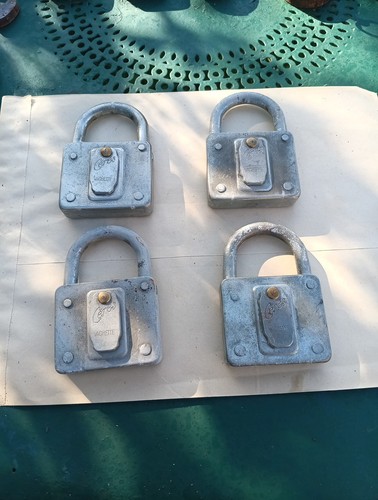Cadenas vachette ancien - vachette,