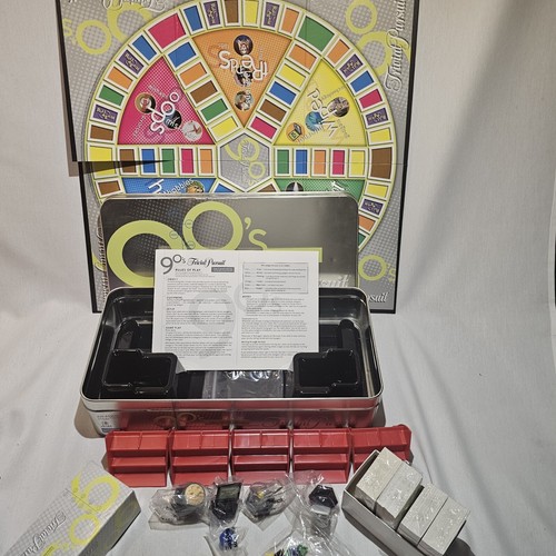 Trivial pursuit time - , capsule