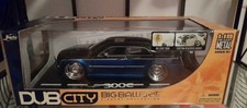 Chrysler 300c 1:18 dub city