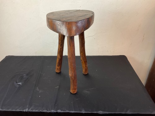 Tabouret tripode moderniste - tabouret,