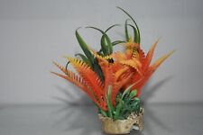 Aquarium Vert & Orange Plante Avec Base en Grès Et Diffuseur 6 x 14 CM
