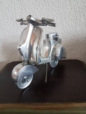 Vintage aluminiume vespa - aluminiume,