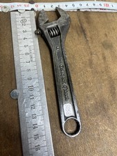 clé molette Peugeot Frères