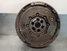 03G105266AF volant moteur