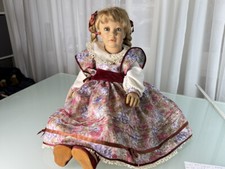 Poupée poupée d'artiste