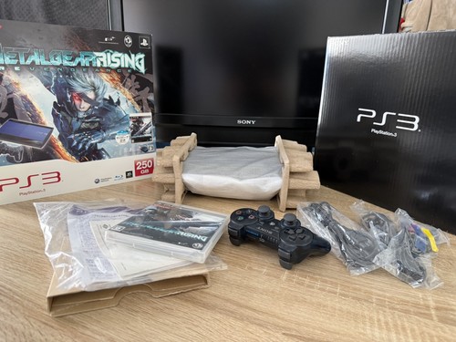 Ps3 super slim metal gear - ps3,