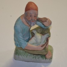 ANCIEN SUJET EN BISCUIT