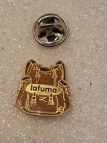 Pin sac lafuma p33 - pin's.,