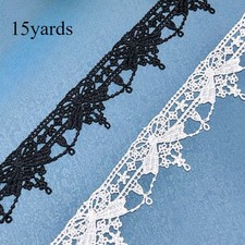 13.7m Bordure Dentelle Nœud