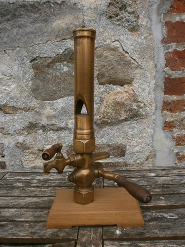 Sifflet vapeur ancien en - sifflet, à