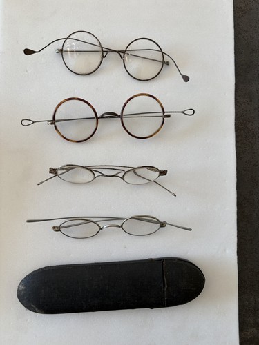 Lot paires lunettes - 4, de