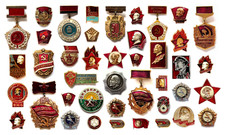 Insignes émaillés 42 broches