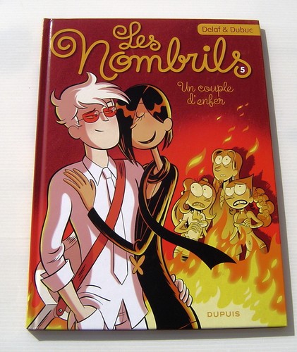 Les nombrils un - nombrils, couple