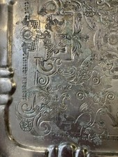 Grand plateau de service Islamique Monde Arabe en métal argenté signé au dos