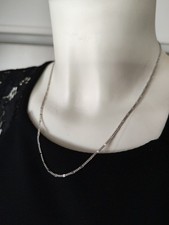 Chaîne fine maille altérnée