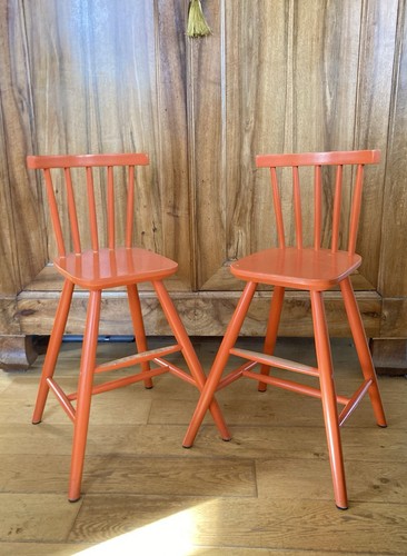 Chaises hautes vintages - , en