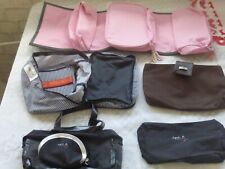 lot trousses de toilette neuves Agnès B et autres