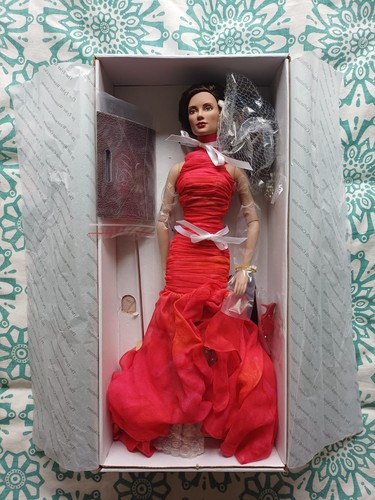 Robert tonner doll angelina - doll,