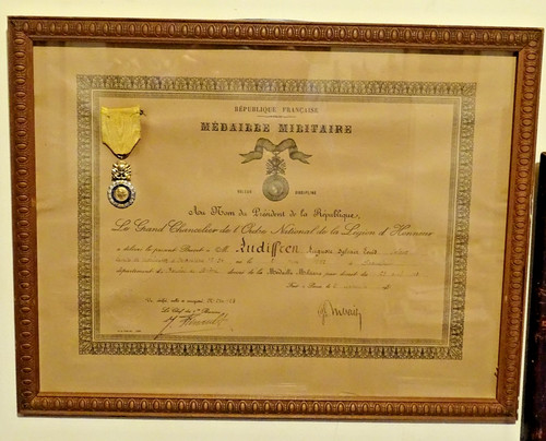 Diplômes médaille - +,