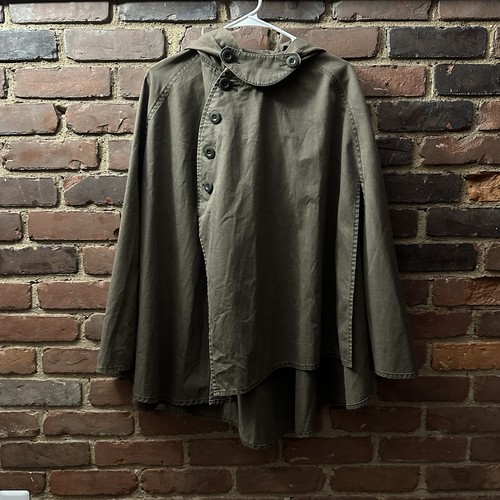 Epilogue chant cape with hood - chant,