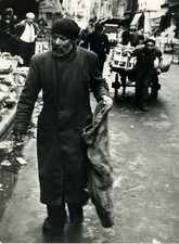Photo Argentique de Pierre Parente Paris Chiffonnier des Halles Vers 1960