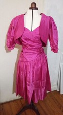 Robe de soirée bustier fuchsia avec veste boléro vintage 90’ 