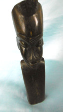 buste africain sculpté en
