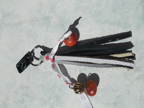 Porte clefs voiture - clefs, bijou