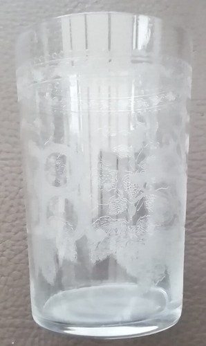Gobelet cristal gravé
