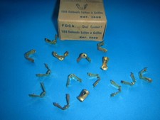 Embouts à griffes pour fil de bougie, voitures et motos anciennes. Lot de 20  .