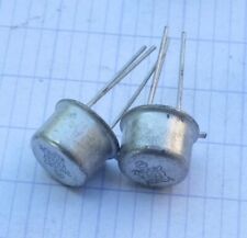2x Motorola 2N5682 transistor. Lot de 2